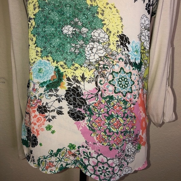 Ya Los Angeles Cream Floral Long Sleeve Top Size S - Picture 4 of 5